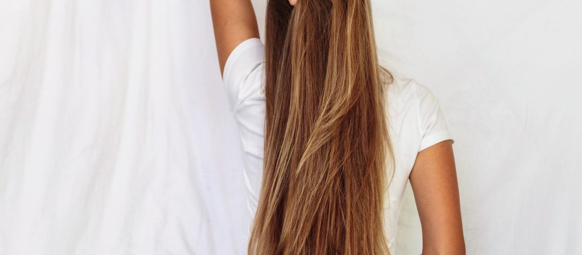 hand-brown-hair-hair-long-hair-woman-hairstyle-beautiful-woman-beauty-care-haircut-beauty-salon_t20_koOWkX